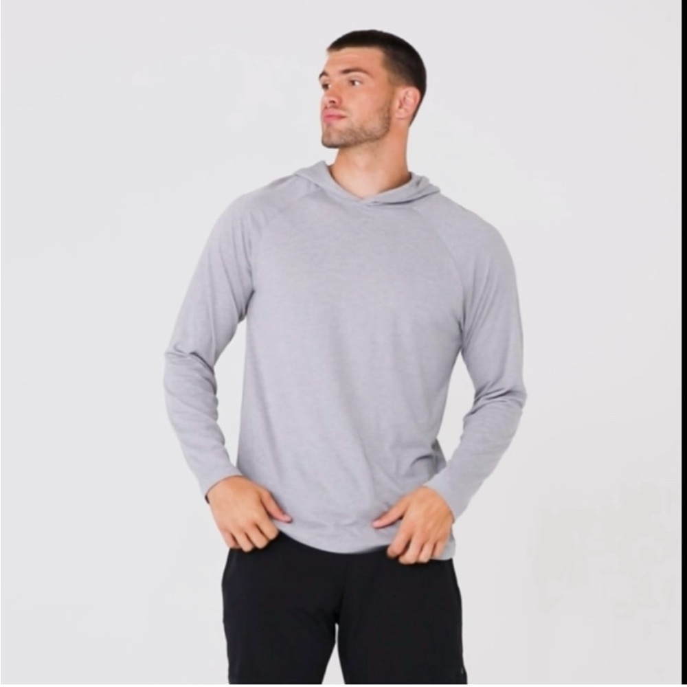 Alo Brand New Mens Core Hooded Runner. 
Size XL. Grey Hooded
